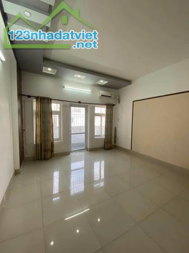 BÁN NHÀ TRỆT 2 LẦU MẶT TIỀN ĐƯỜNG B4 - KDC HƯNG PHÚ 1, PHƯỜNG HƯNG PHÚ, QUẬN CÁI RĂNG - 5