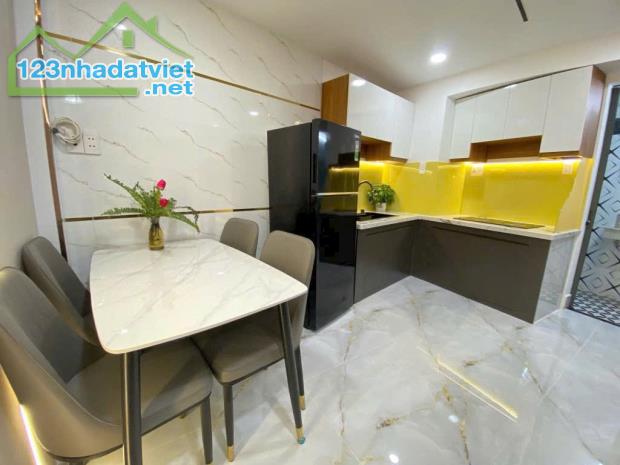 Bán nhà hẻm Gò Vấp Đường sô 59,gần công viên, giá siêu phẩm ! - 2