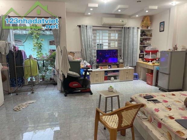 QUÁ SỐC CHỦ GIẢM 3.1 TỶ- GIÁ BÁN CHỈ 12.9 TỶ TL LÊ HỒNG PHONG - QUẬN 10-100M2 - 5 TẦNG - 3