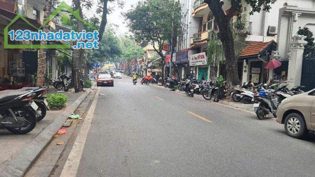 SIÊU PHẨM ĐỘC BẢN MẶT PHỐ HÀNG CÓT, HOÀN KIẾM – 2 MẶT PHỐ HIẾM CÓ.CHẠM TAY VÀO TRÁI TIM - 2