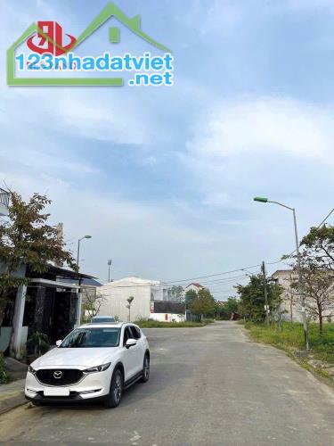 ĐẤT KQH XUÂN PHÚ - GẦN CHỢ CỐNG MỚI 96m2