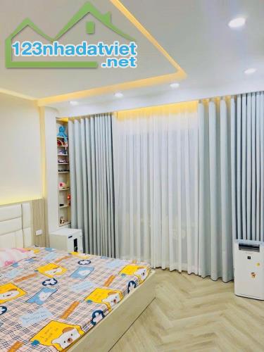 Siêu hiếm nhà lô góc Ngô Quyền HĐ, 48mx 5Tx 4.2, ô tô đỗ cửa, giá 9 tỷ. - 2