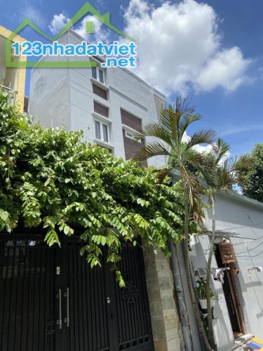 GẦN TẠ QUANG BỬU, TT Q8, HẺM Ô TÔ NGỦ TRONG NHÀ, 60M2, NHỈNH 5 TỶ, 0773993784 MS LINH