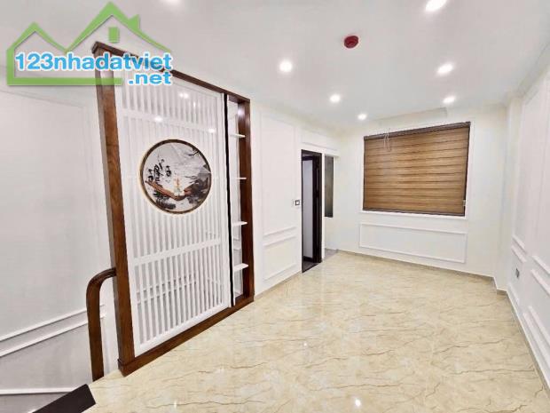 BÁN NHÀ KHUẤT DUY TIẾN THANH XUÂN, VỈA HÈ OTO TRÁNH KINH DOANH, DT48M2 NHỈNH 20 TỶ - 4