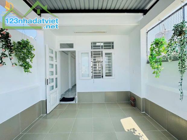 Bán nhà, Gò Vấp, 4Tầng, 44M2, full nội thất, Lê Đức Thọ, 5,7Tỷ - 5