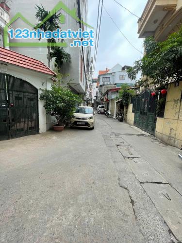 Bán giá đầu tư nhà Nguyễn Khang phân lô ô tô tránh mặt tiền khủng 5T*66m2 cho thuê KD đỉnh - 1