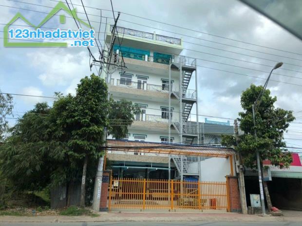 Chính Chủ Bán Nhanh KHÁCH SẠN Vị Trí Đẹp Mặt tiền Đường TP Tân An,  Long An - 1