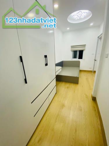 BÁN CĂN NHÀ NGAY TRUNG TÂM ĐÔNG ĐA 4.35 TỶ-OTO ĐỖ CỔNG-NHÀ ĐẸP Ở LUÔN - 3