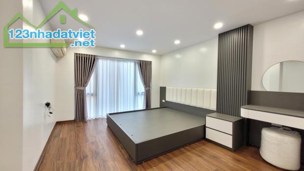 Nhà Đàm Quang Trung 42m 4T- 20M RA PHỐ - CHÂN CẦU VĨNH TUY-  NHÀ MỚI - FULL NỘI THẤT - 1