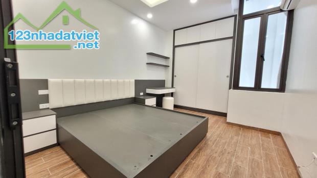 Nhà Đàm Quang Trung 42m 4T- 20M RA PHỐ - CHÂN CẦU VĨNH TUY-  NHÀ MỚI - FULL NỘI THẤT - 3