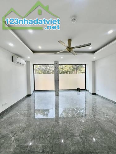 (THANG MÁY) Chính chủ bán nhà mặt phố 425 Vũ Tông Phan 71mx7T MT 6m sổ vông 30 tỷ KDVP Tha - 1
