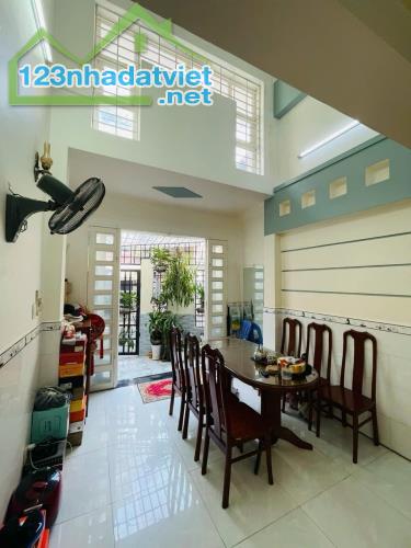 CẦN BÁN NHANH CĂN NHÀ ĐẸP Tại Số 143/16 Nguyễn văn Khối, phường 11, Q Gò vấp, HCM - 1