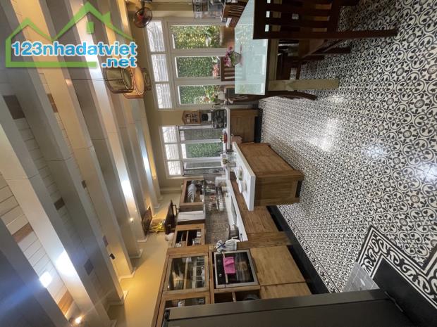 Bán nhà khu cityland phường 5 gò vấp xe hơi ngủ nhà 100m2 nhà 5 tầng ngang 5m chỉ 26,5 tỷ - 2
