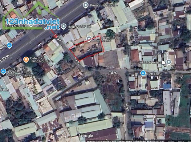 Bán mãnh đất có xưởng 300m và 1 căn nhà 1 lầu giấy tay và 02 kiốt đang cho thuê. - 1