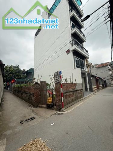 Bán đất siêu hiếm, lô góc, ô tô tránh, đối diện Aeon Mall 80m2, mặt tiền 5m, giá 12.5 tỷ.