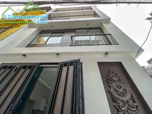 Bán nhà Tân Khai, gần ô tô 36m 5 tầng, mặt tiền 4m giá nhỉnh 6 tỷ