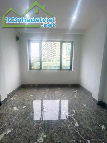 (THANG MÁY) Bán nhà phân lô Nguyễn Chí Thanh 51mx5T Otô tránh vỉa hè KDVP sổ vuông 16.2 tỷ - 1