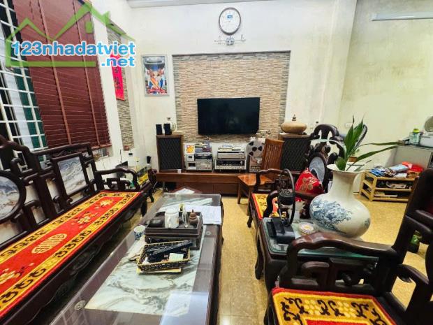 Bán nhà Thanh Xuân Phố Khương Đình 6,8 tỷ, 47m2, MT 5,7m, cách ô tô 30m - 5