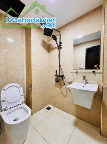 HOT – BÁN NHÀ 5 TẦNG MỚI XÂY – THANG MÁY – LÔ GÓC HIẾM – XUÂN ĐỈNH, BẮC TỪ LIÊM – CHỈ 7.9 - 4