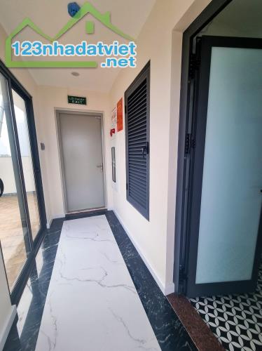 Bán tòa văn phòng mặt phố Đống Đa, 92m*7 tầng, mt 7m, 66 tỷ, thang máy, vỉa hè, kinh doanh - 2