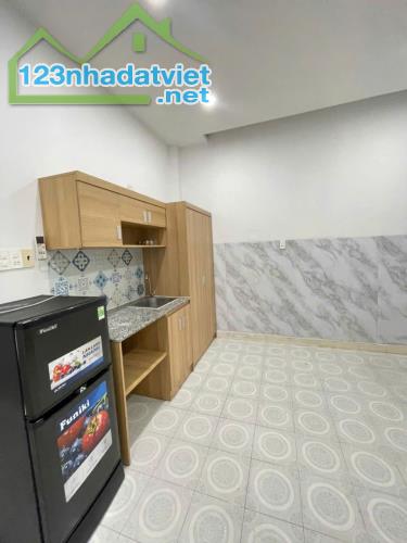 Bán CHDV 4 tầng hẻm xe tải 109 đường Dương Bá Trạc P1Q8. 10.5 tỷ - 1