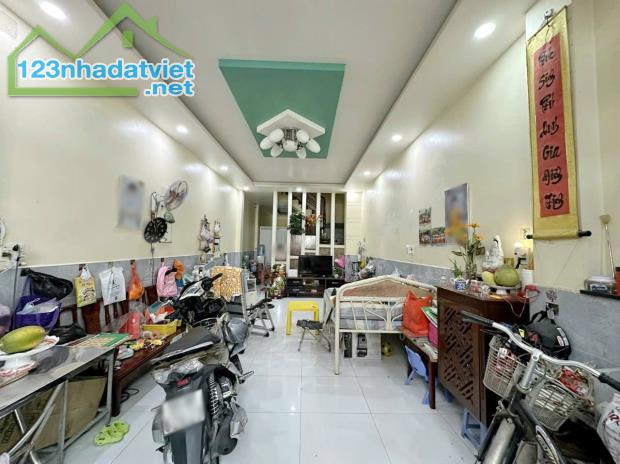 Bán nhà lô Nguyễn Thị Tần P2 Q8, Giá 8.8 Tỷ TL - 1