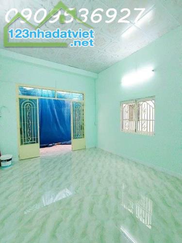 BÁN NHÀ GIÁ TỐT NGAY CHỢ BÀ HOM – 2 TẦNG KIÊN CỐ – SỔ RIÊNG – CHỈ VÀI BƯỚC RA MẶT TIỀN