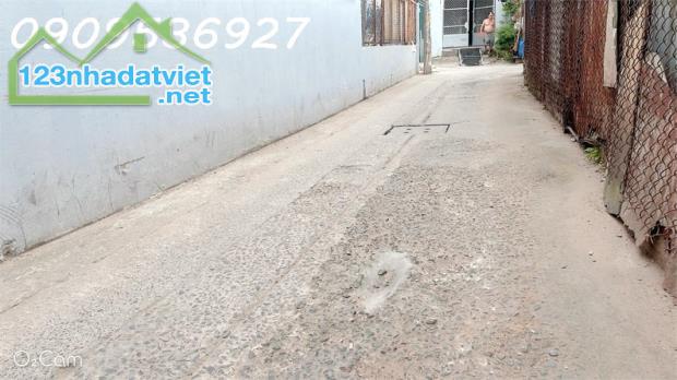 BÁN NHÀ GIÁ TỐT NGAY CHỢ BÀ HOM – 2 TẦNG KIÊN CỐ – SỔ RIÊNG – CHỈ VÀI BƯỚC RA MẶT TIỀN - 3