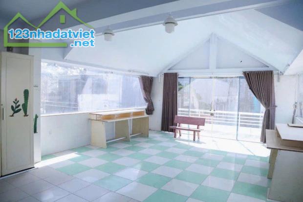 Nhà 7 tầng hẻm Bộ Công An đường Trần Hưng Đạo P.Nguyễn Cư Trinh Q1. 31.5 tỷ - 2