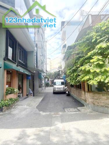 Nhà 7 tầng hẻm Bộ Công An đường Trần Hưng Đạo P.Nguyễn Cư Trinh Q1. 31.5 tỷ - 4