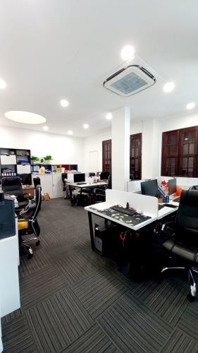 Bán tòa nhà văn phòng Phan Anh-hẻm 5m-ngang 10m-thang máy-cạnh chợ-13 tỷ hơn