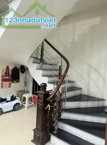 NHÀ ĐẸP CẠNH KĐT VIỆT HƯNG LONG BIÊN, Ô TÔ VAO NHÀ, GẦN PHỐ, DT 48M2 CÓ 7.X TỶ - 2