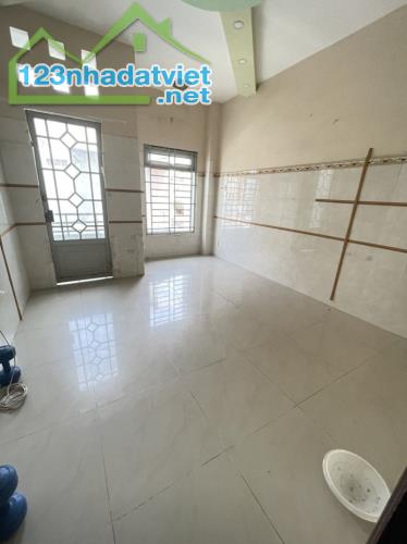 NHÀ 3 TẦNG BTCT - 54M2 - 4X14M VUÔNG A4 - NGAY CẦU NHỊ THIÊN ĐƯỜNG P6 QUẬN 8 - NHỈNH 4 TỶ - 4