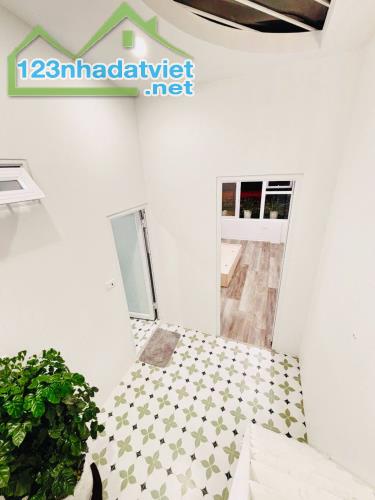 Bán CH tập thể duplex nội thất đẹp , view mặt phố , dt 80M giá 3.95 tỷ SĐ chính chủ - 1