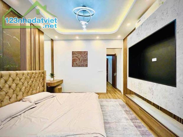 NHÀ ĐẸP 5 SAO - LÔ GÓC -  BÙI XƯƠNG TRACH - DT 46M2 x 4 TẦNG FULL NỘI THẤT - 3 PHÚT RA NGÃ - 3