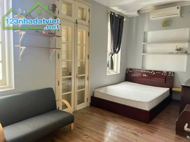 BÁN NHÀ : PHƯƠNG LIỆT -THANH XUÂNDT:62M2 X 5T X 6.1M.  + - 1