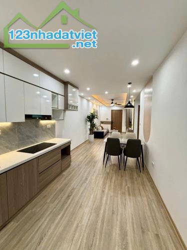 Bá.n gấp căn hộ chung cư view hồ mát lịm quận Hoàng Mai, tầng 9, 72m2, 2 ngủ, giá cực kỳ - 2