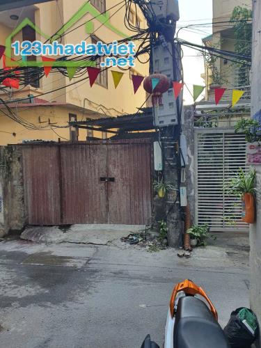 Đất Tô Ngọc Vân, 240m2, 2 thoáng, cách phố đúng 10m, giá 354 triệu/m2. 0962 996 331 - 3