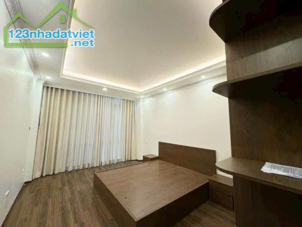 Bán nhà Phạm Văn Đồng, 46m2, phân lô, ô tô tránh, nội thất chủ tặng,  nhỉnh 8tỷ. - 2
