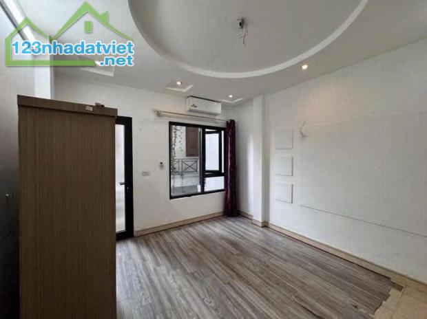 Bán nhà Lê Văn Hiến dân xây chắc chắn 55m, lô góc, ô tô, kinh doanh bất chấp, giá 12 tỷ - 2