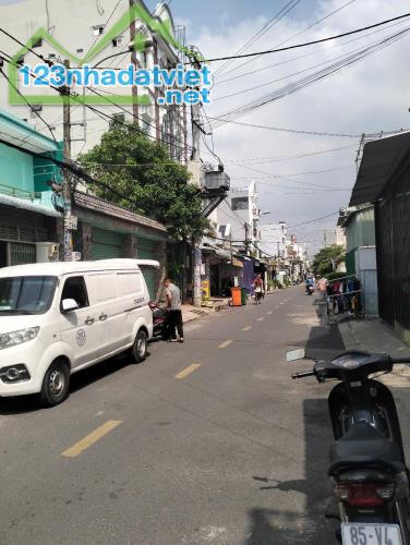BÁN CHDV DÒNG TIỀN 1 TỶ/ NĂM, 3 TẦNG MẶT TIỀN HIỆP THÀNH 05 QUẬN 12,10 X 25M NHỈNH 18 TỶ