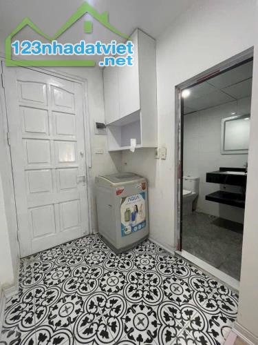 Bán Căn hộ tập thể Ban Cơ Yếu - Nguyễn Chí Thanh Sổ 24m - sử dụng 60m giá 3.25 tỷ - 2