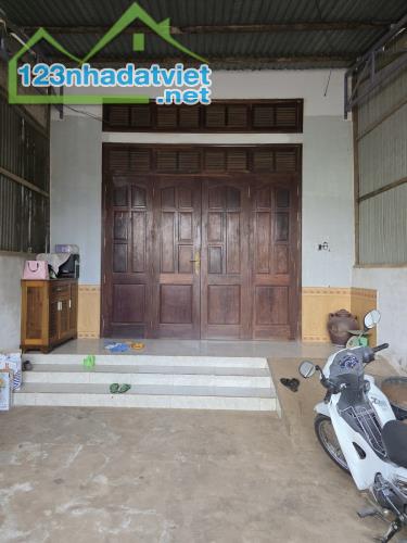 Mặt tiền YWang ngay Uỷ Ban xã Eakao 5×60 tặng nhà cấp 4 cho thuê - 2