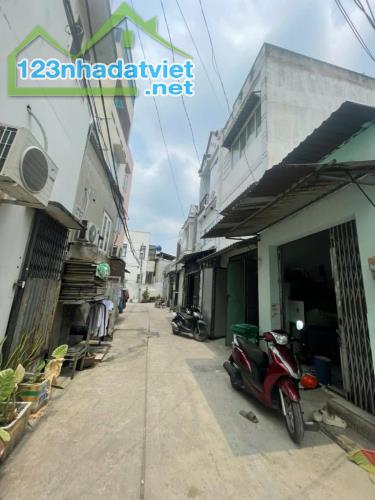 3 TẦNG, 4 x 20, CHỈ 2.65🧄, HẺM XE HƠI  GẦN TRƯỜNG HỌC, SÁT CHỢ, BÌNH TÂN, [403] - 1