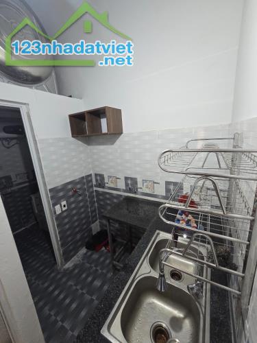 NHÀ CẤP 4 ĐẸP - NỞ HẬU - ĐÃ XIN PHÉP XÂY 4 TẦNG 1 TUM - 1