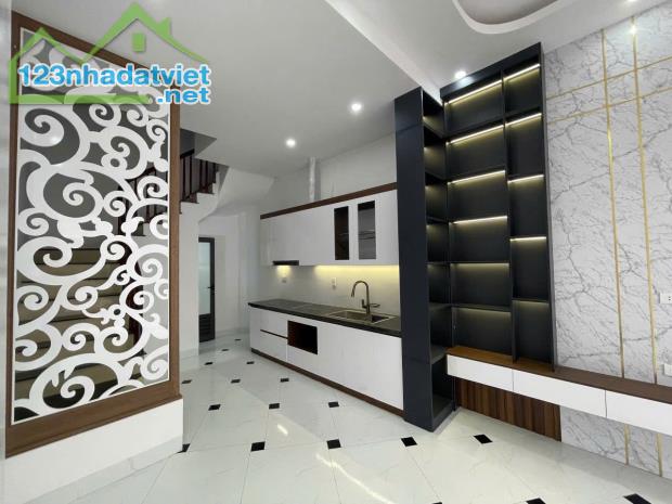 Siêu Phẩm Nhà Mới Xây Full NT Xịn Xò Ở Quang Trung,Ô Tô Đỗ Gần.Gía 6.67Tỷ Có TL - 1