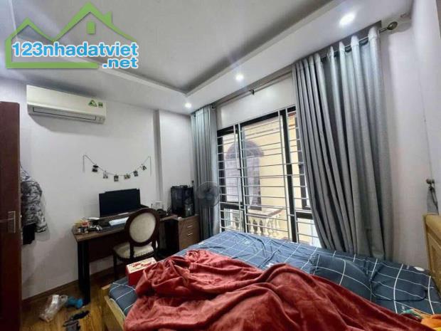 Bán nhà 5 tầng lô góc, dân xây phố Yên Hoà, Cầu Giấy mặt tiền 4m chỉ 7 tỷ - 1