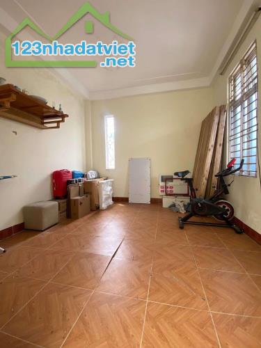 Bán nhà 5 tầng lô góc, dân xây phố Yên Hoà, Cầu Giấy mặt tiền 4m chỉ 7 tỷ - 4