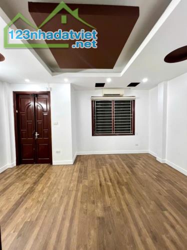 BÁN NHÀ PHỐ XÃ ĐÀN – TRUNG TÂM ĐỐNG ĐA, TIỆN ÍCH BẠT NGÀN, CÁCH MẶT PHỐ 30M, NHÀ ĐẸP 5 TẦN - 1