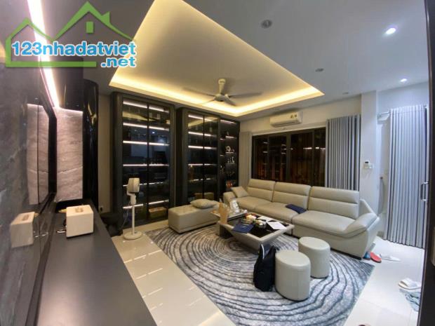 GỌI NGAY ĐỂ SỞ HỮU NHÀ ĐẸP BẠCH MAI,HAI BÀ TRƯNG 40M2 5 TẦNG MẶT TIỀN KHỦNG 7.4M GIÁ CHỈ 9 - 1
